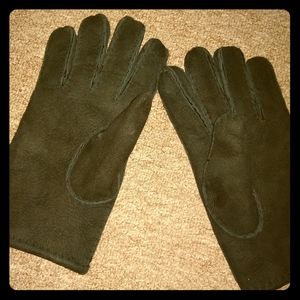 Black shearling gloves NWOT